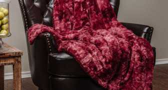 Chanasya Faux Fur Throw Blanket